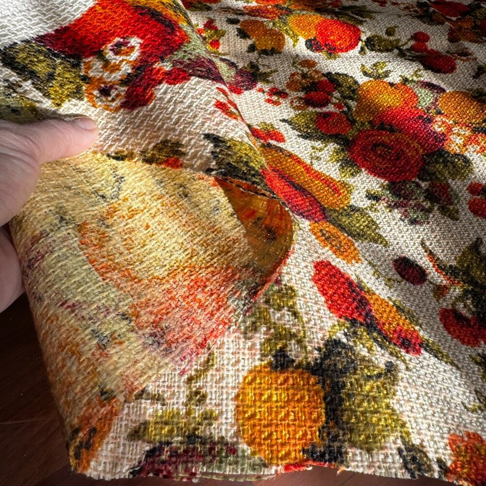 Floral Upholstery Burlap Cut Fabric, MCM Vintage - Picture 6 of 14